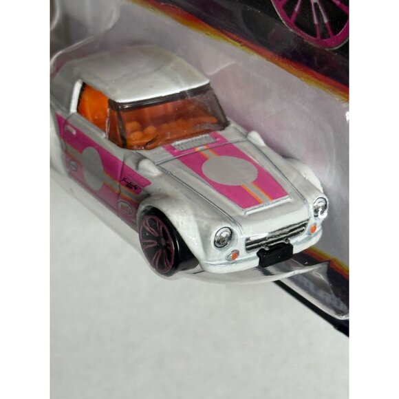 Hot Wheels Neon Speeders Datsun Fairlady 2000 Pink White Diecast Car NOC 2025 - Picture 4 of 5